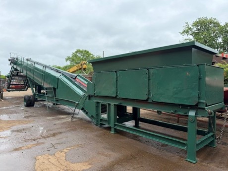 Finlay 390 Mobile Screen Wheeled
