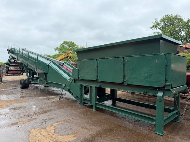 Finlay 390 Mobile Screen Wheeled Finlay 390 Mobile Screen Wheeled