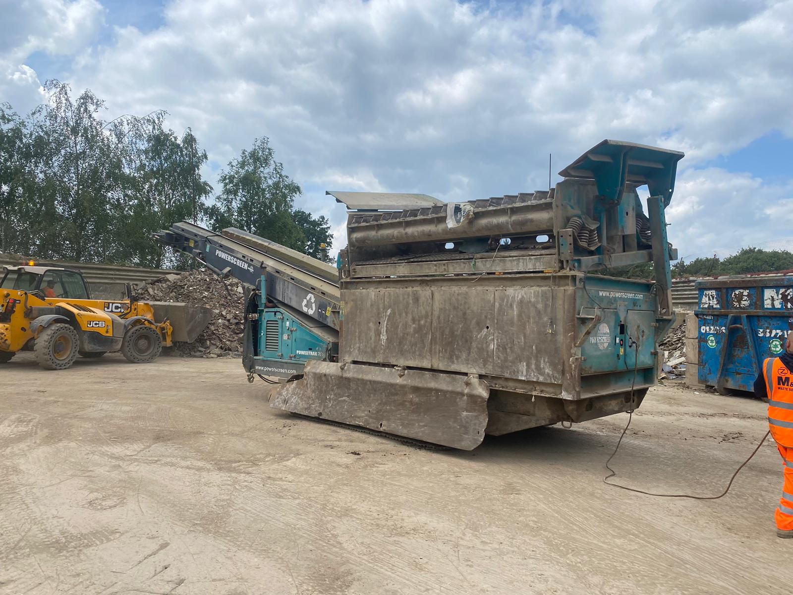 Powerscreen Powertrak 750