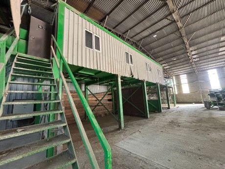Complete 620 Trommel Screening and Picking Plant with Air Separation and Overband Magnet