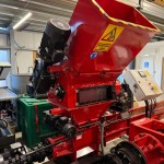 Runi SK240 – Screw Compactor