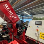 Runi SK240 – Screw Compactor
