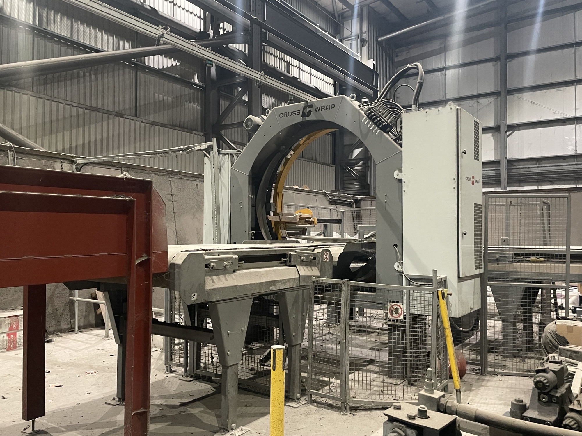 Cross Wrap CW2200 Bale Wrapper