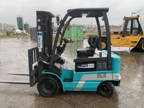 Baoli KBE 25 Electric Forklift