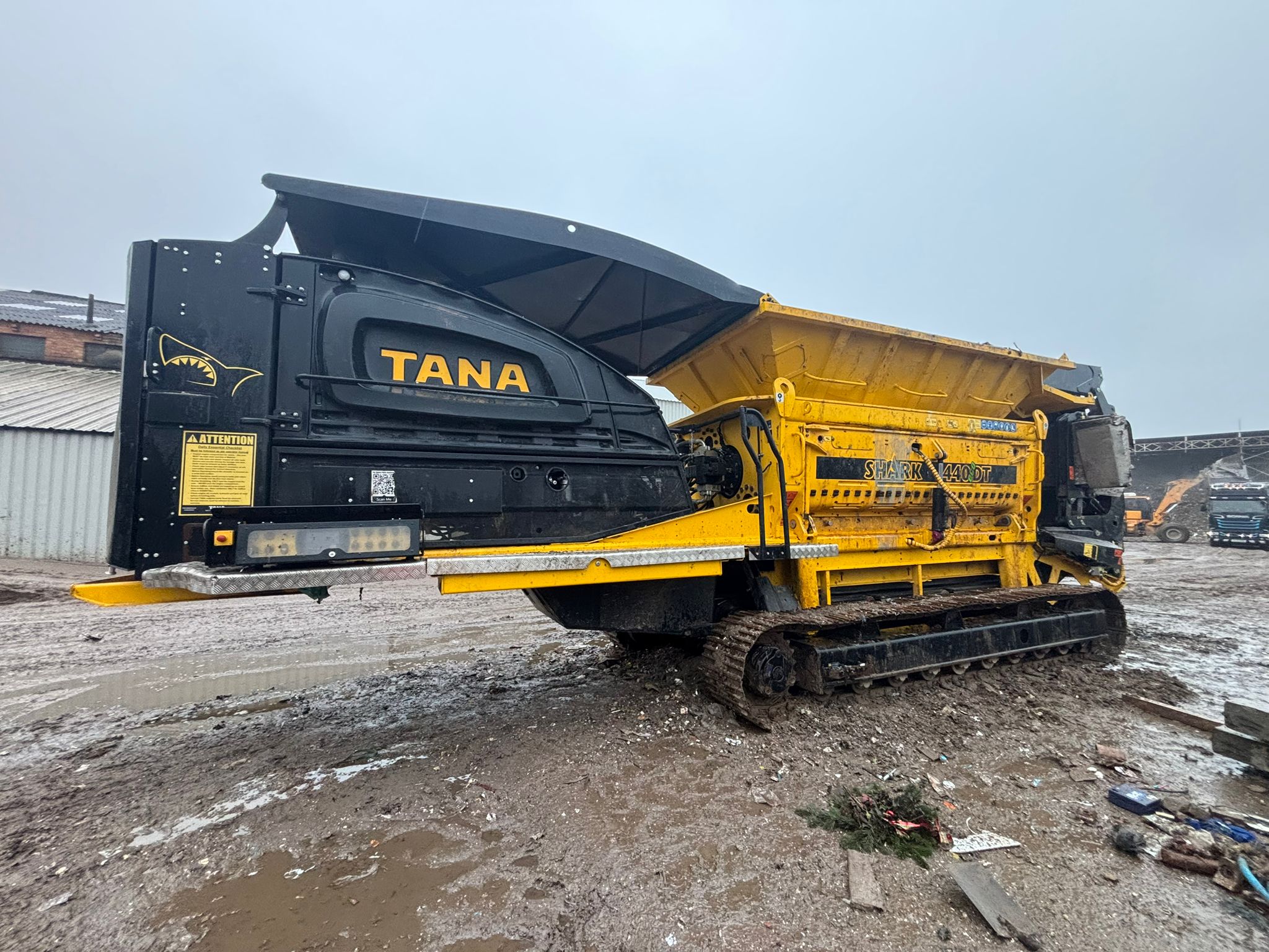 Tana Shark 440DT Single Shaft Shredder Tana Shark 440DT Single Shaft Shredder
