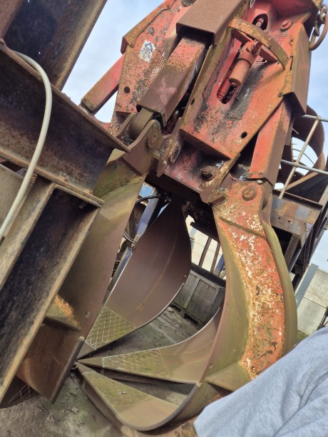 MRS Greifer Bulk Loading Electro Hydraulic Grab