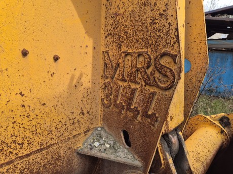 MRS Demag 3444 Clam Shell Grab