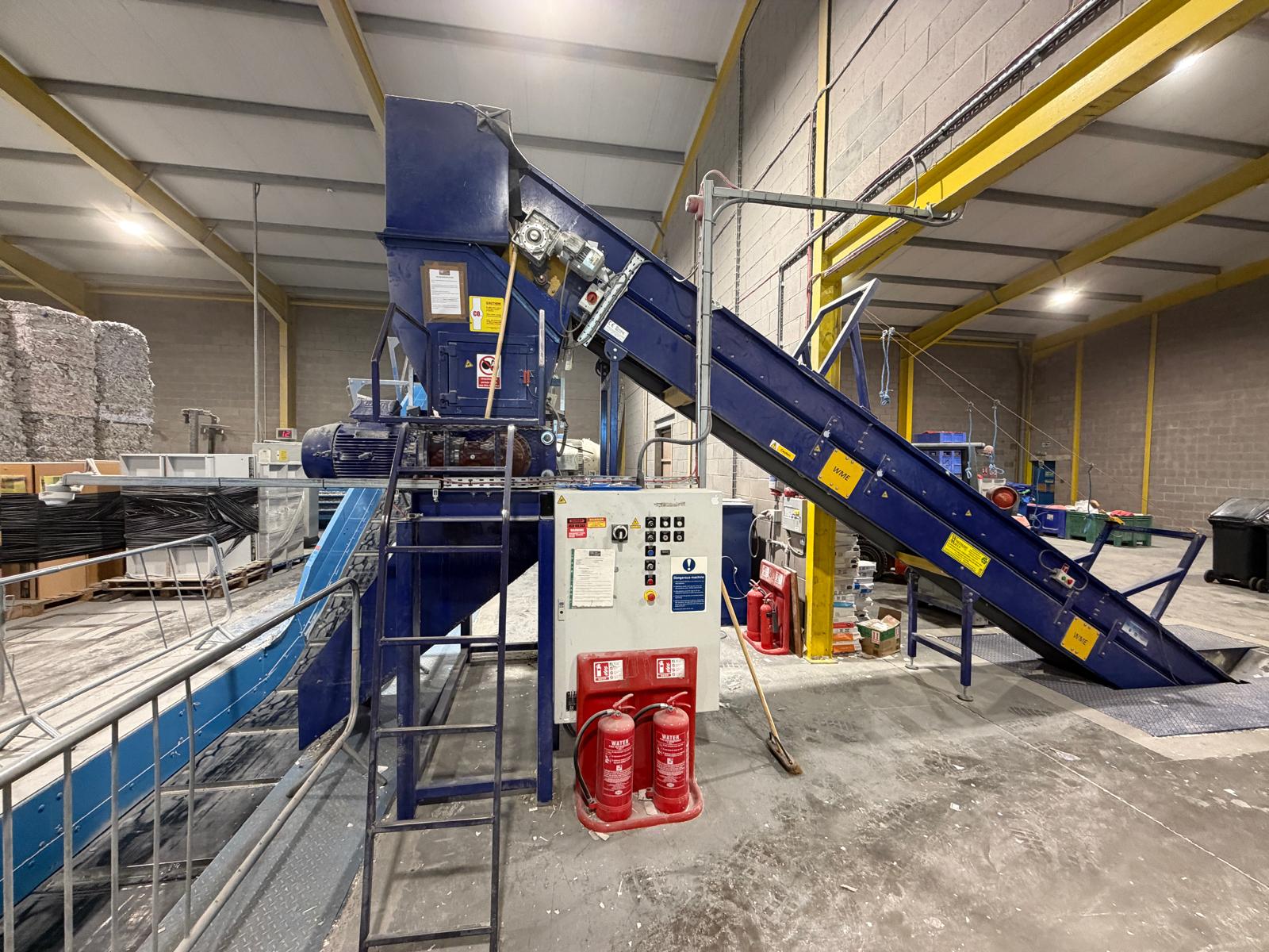 High-Security Information Destruction Shredding Line High-Security Information Destruction Shredding Line