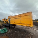Conveyor for Metal & Lights Cleaning (Mobile) Conveyor for Metal & Lights Cleaning (Mobile)