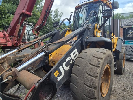 JCB Loader 437 HT T4