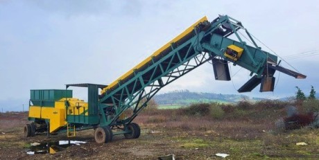 Powerscreen MK3 8’x4′ Screen