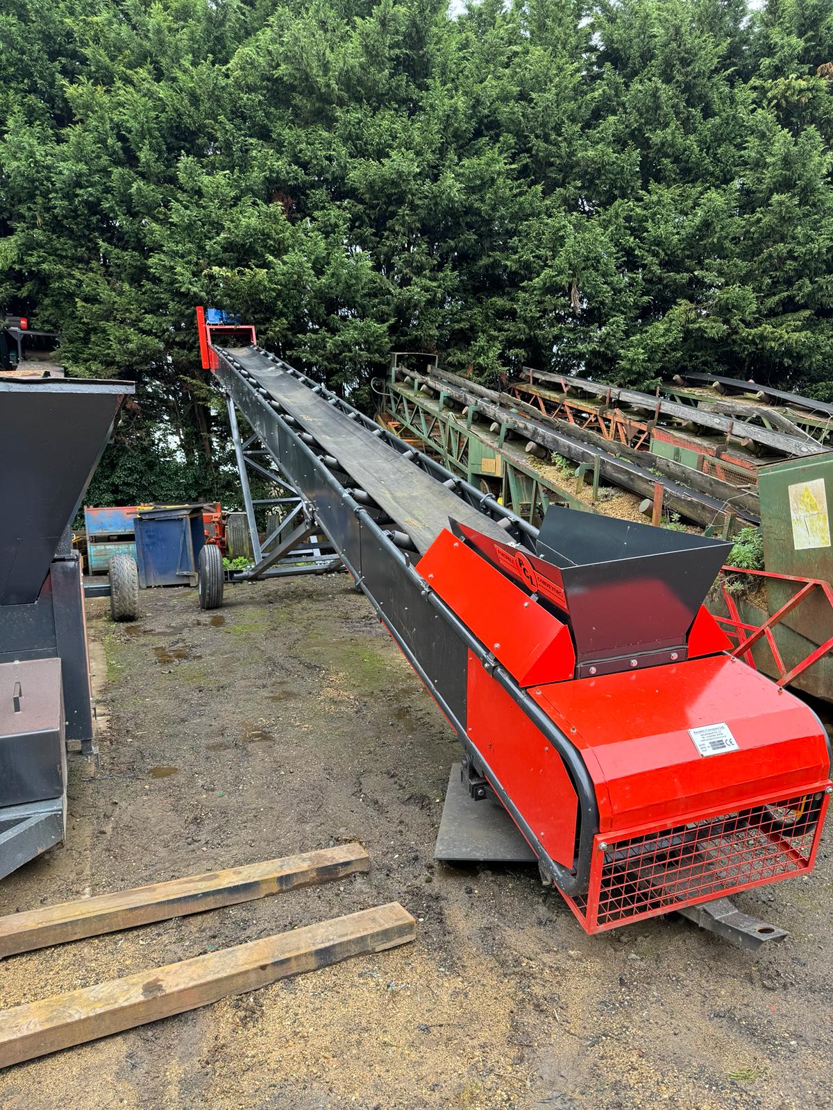 JKT Radial Stockpiler