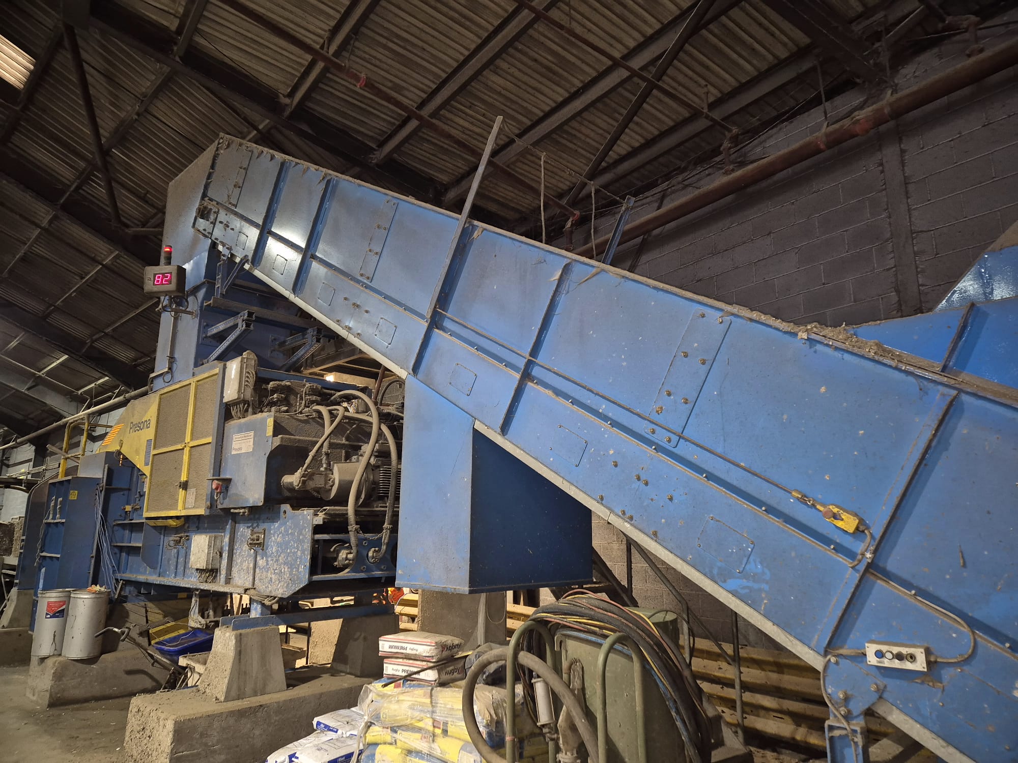 Presona LP50EHF2 Complete Baling line with Cross Wrap